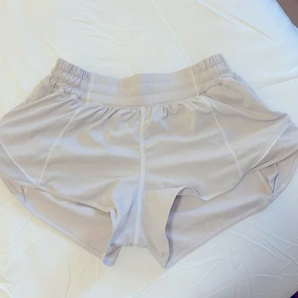 Lululemon Gray Hotty Hot Shorts Size 4